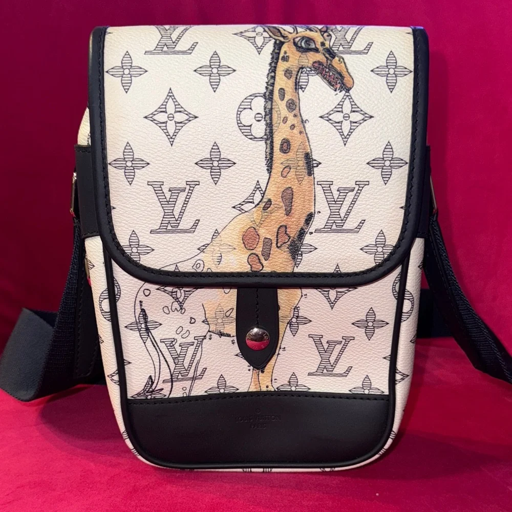 Louis Vuitton Chapman collection Giraffe Messenger BB Bag